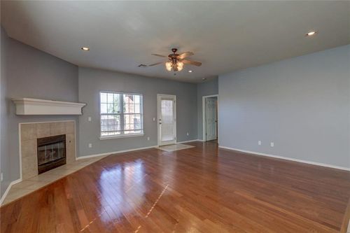 7017 Eagles Lndg, Oklahoma City, OK, 73135-1917 | Card Image