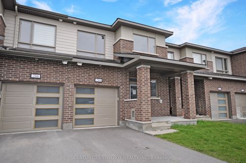 284 Ormiston Cres, Nepean, ON, K2J7E4 | Card Image