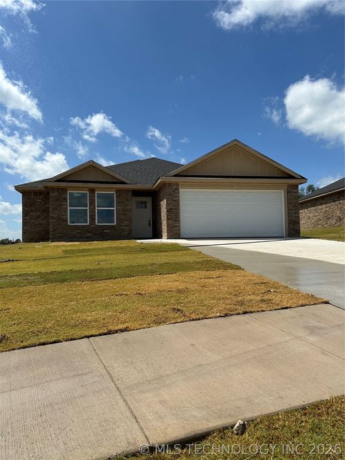 761 Molly Lane, Calera, OK, 74730 | Card Image