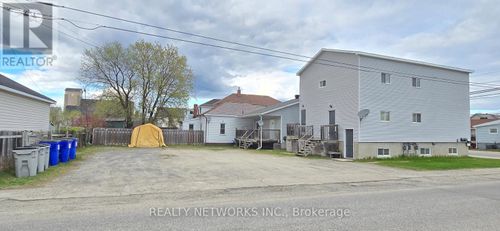 355-359 Pine St S, Timmins, ON, P4N2L1 | Card Image