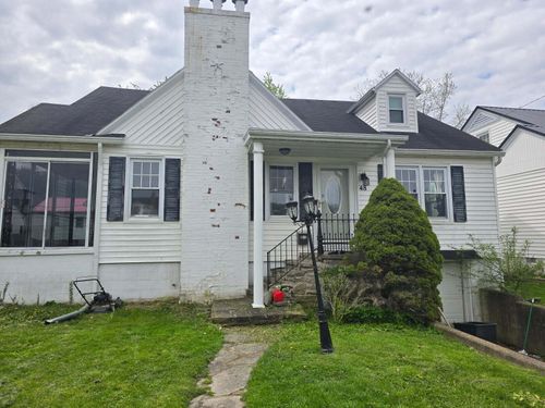 48 Bryant Cir, Maysville, KY, 41056-1720 | Card Image