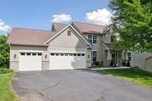 2040 Fountain Ln, Waconia, MN, 55387-9459 | Card Image