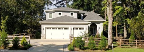 9814 Fernwood Rd, BETHESDA, MD, 20817-1512 | Card Image