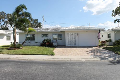 1-4460 95th Ave N, PINELLAS PARK, FL, 33782-5531 | Card Image
