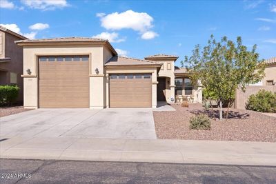 13216 W Cottontail Lane, House other with 3 bedrooms, 2 bathrooms and null parking in Peoria AZ | Image 1