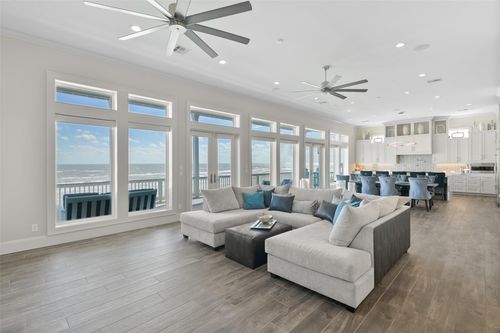 11707 Beachside, Galveston, TX, 77554-6480 | Card Image