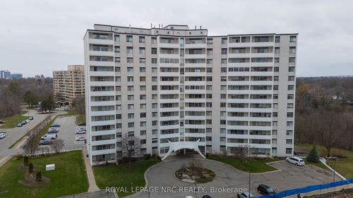708-15 Towering Heights Boulevard N, St Catharines, ON, L2T3G7 | Card Image