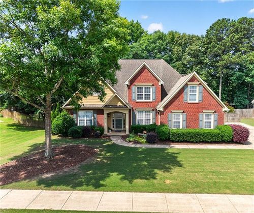 3690 Blackgold Dr, Buford, GA, 30519-7826 | Card Image