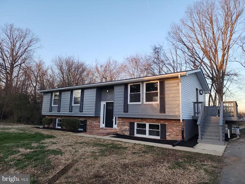 24676 Old Three Notch Rd, HOLLYWOOD, MD, 20636-2755 | Card Image