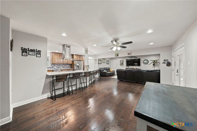 704 W 3 Rd St, House other with 3 bedrooms, 2 bathrooms and null parking in Eddy TX | Image 5