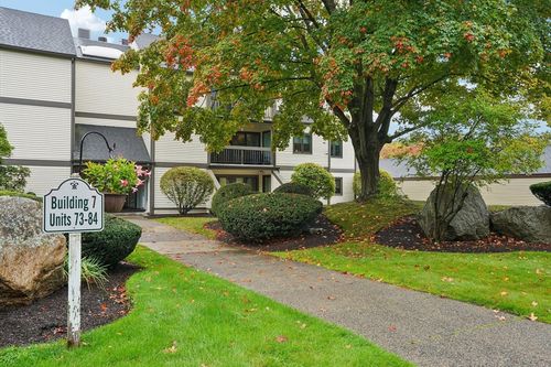 apt-75-1100 Salem St, Lynnfield, MA, 01940-1583 | Card Image