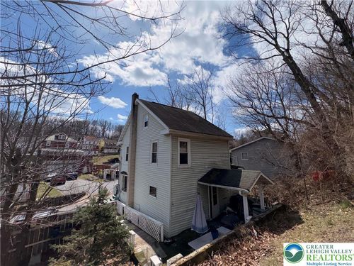215 Doney Run, Weatherly, PA, 18255-1104 | Card Image