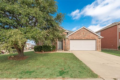 8601 Wagon Trl, Cross Roads, TX, 76227-2217 | Card Image