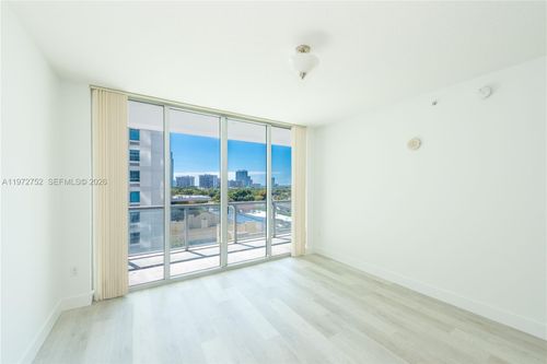 1105-s-79 Sw 12th St, Miami, FL, 33130-5201 | Card Image