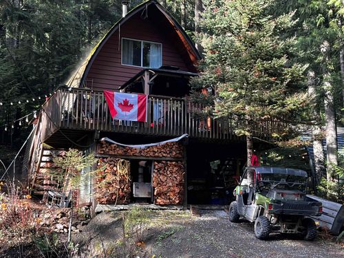 14371 Alpine Blvd, Hope, BC, V0X1L5 | Card Image