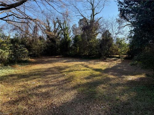 1011 South St, Franklin, VA, 23851-2046 | Card Image