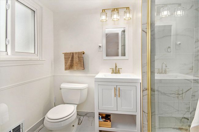 4014 Orchard Crest Dr, House other with 4 bedrooms, 3 bathrooms and null parking in West Bloomfield MI | Image 24