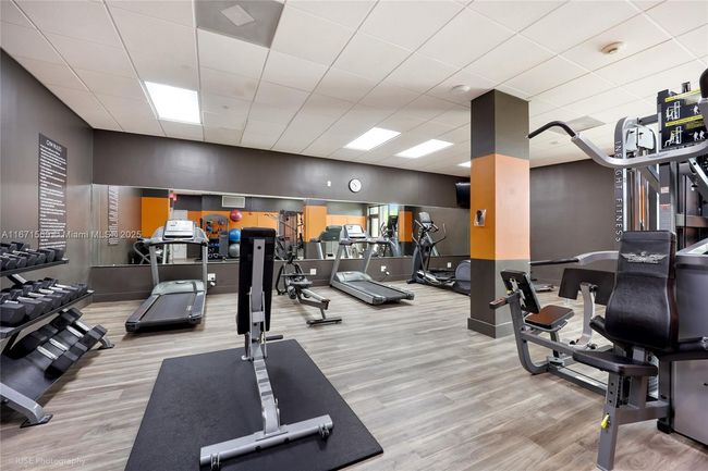 APT-1015 - 90 Edgewater Dr, Condo with 2 bedrooms, 2 bathrooms and null parking in Coral Gables FL | Image 19