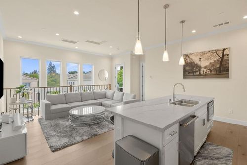 262 Union Ave, Los Gatos, CA, 95032-3903 | Card Image