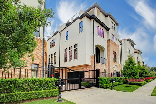1307 Rosedale St, Houston, TX, 77004-5618 | Card Image