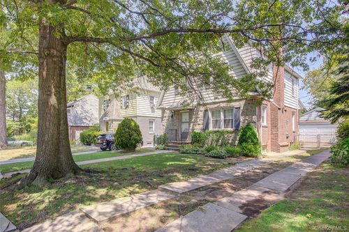 53-39 Bell Boulevard, New York, NY, 11364 | Card Image