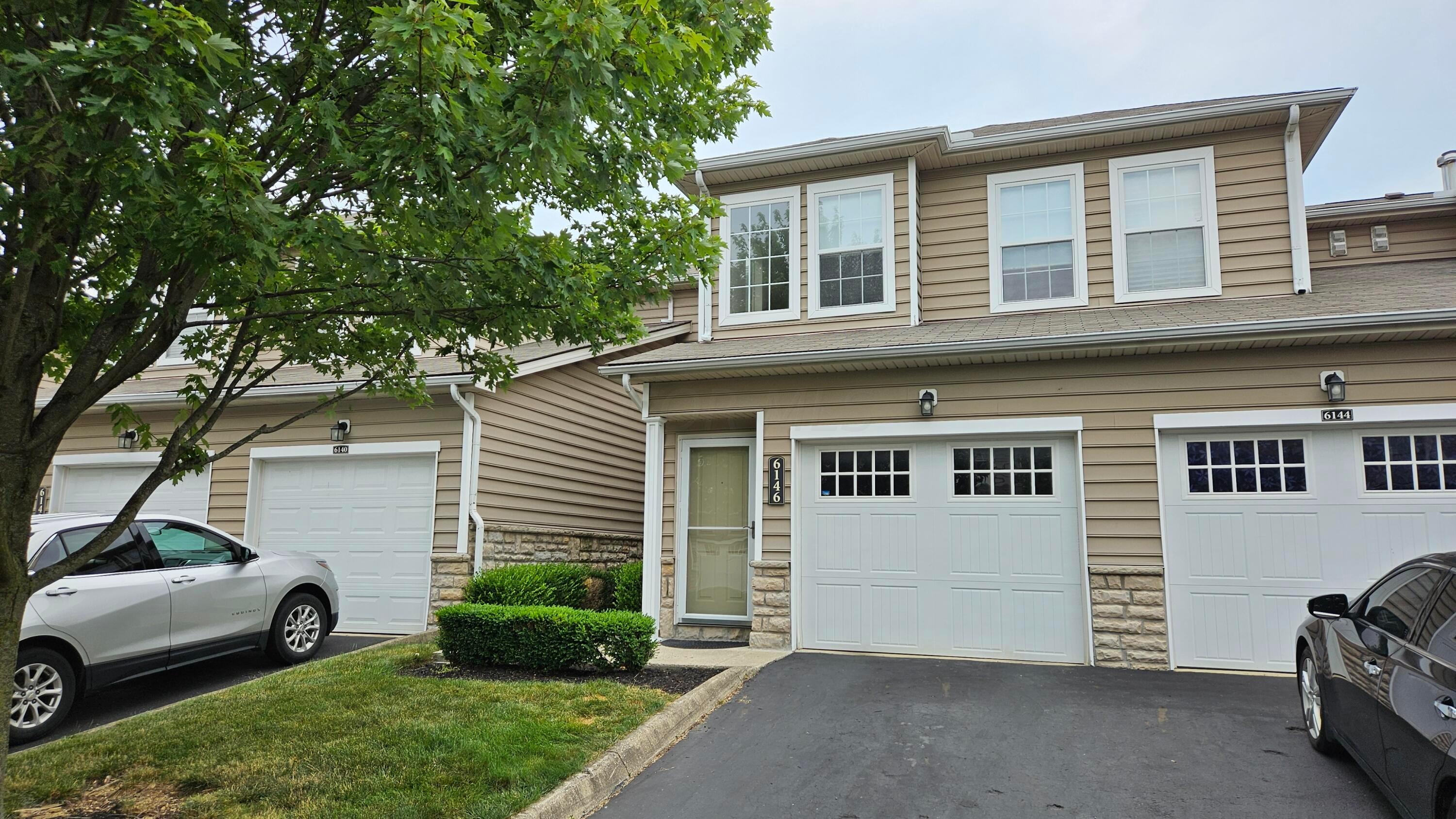 Sowerby Ln, Westerville, OH 43081