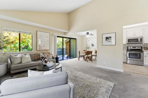 1913 La Terrace Cir, San Jose, CA, 95123-5350 | Card Image