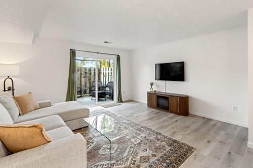 89 Lancelot Ln, Westerville, OH, 43081-2825 | Card Image