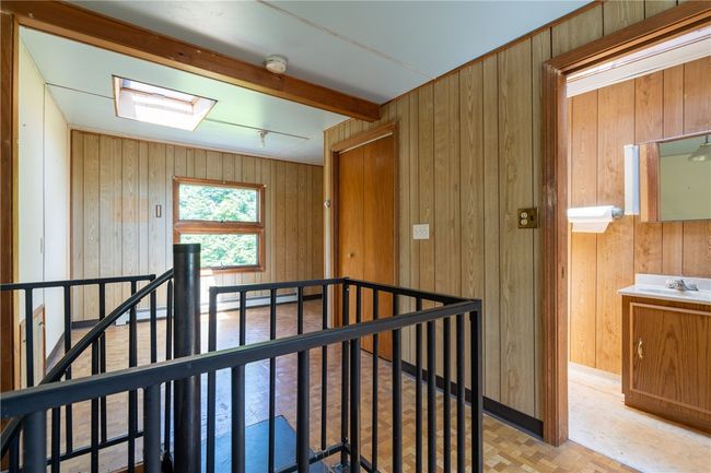 142 Honeyman Ave, Home with 3 bedrooms, 3 bathrooms and 5 parking in Middletown RI | Image 20
