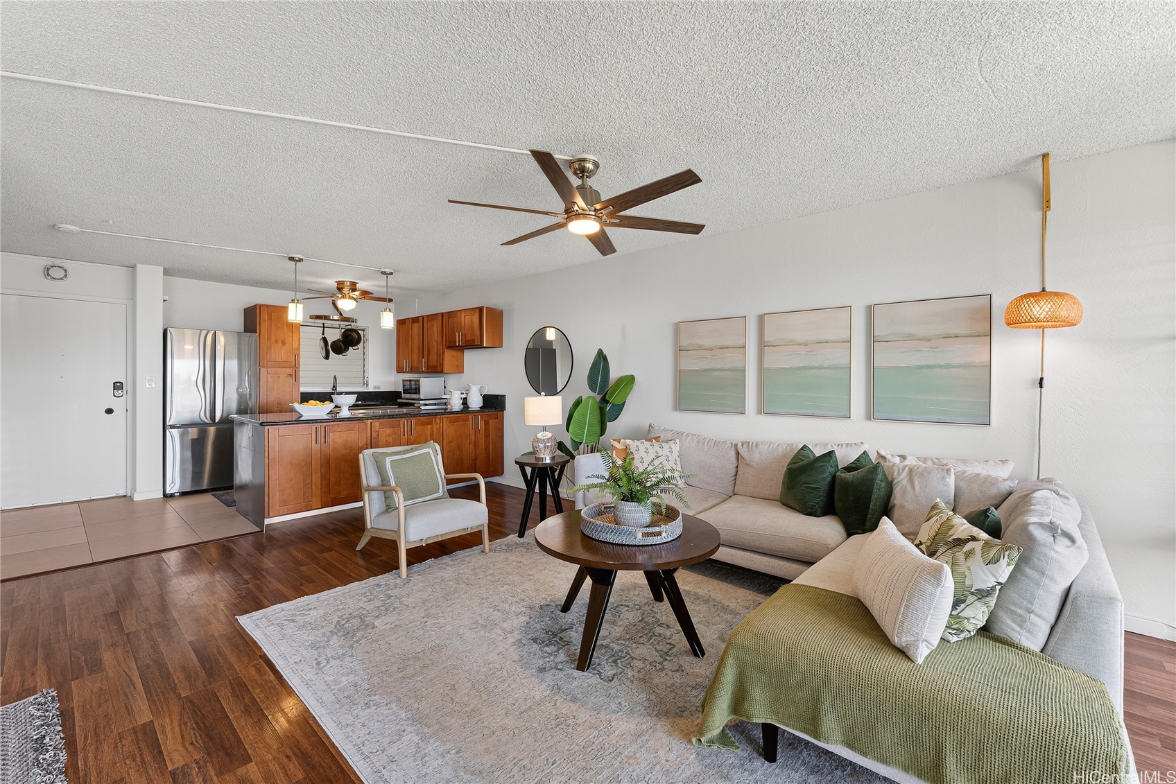 Residential in Aiea 3
