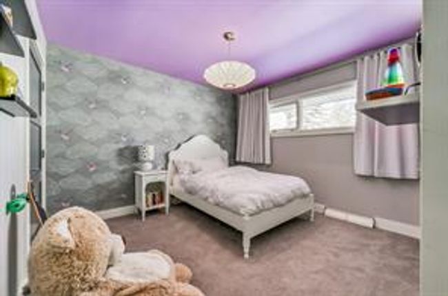13 Mayfair Rd Sw, House detached with 5 bedrooms, 3 bathrooms and 2 parking in Calgary AB | Image 20