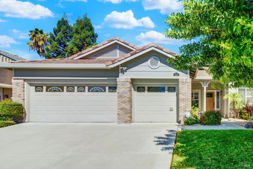 933 Mulberry Court, Antioch, CA, 94509 | Card Image