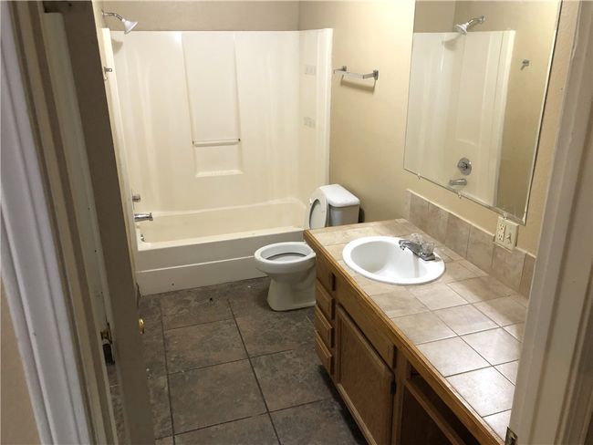 803 S Fargo St, House other with 3 bedrooms, 1 bathrooms and null parking in Muldrow OK | Image 6