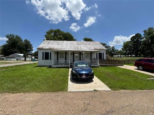 305 S Bridge St, Washington, LA, 70589 | Card Image