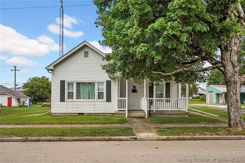 212 W Forsythe Street, Greensburg, IN, 47240 | Card Image