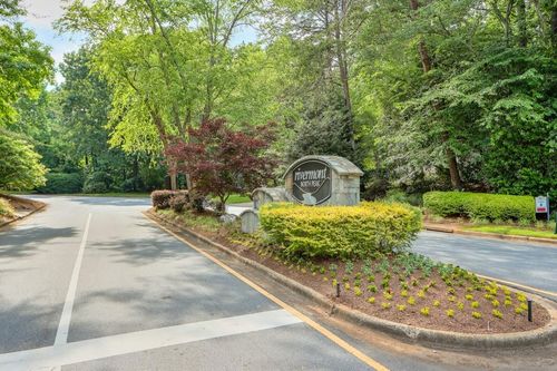 335 N Peak Dr, Alpharetta, GA, 30022-5269 | Card Image