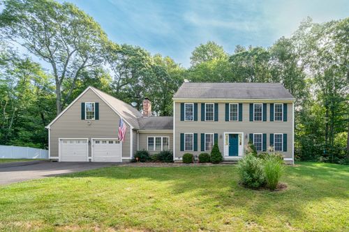13 Cross Rd, Chester, CT, 06412-1011 | Card Image