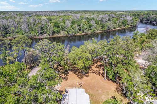 7870 Sw 25th Pl, Bell, FL, 32619-4653 | Card Image