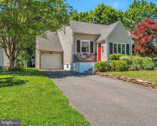 209 W Wayne Ter, COLLINGSWOOD, NJ, 08108-2917 | Card Image
