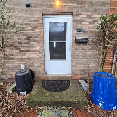 2510 Park Hill Dr, East Hills, PA, 15221 | Card Image