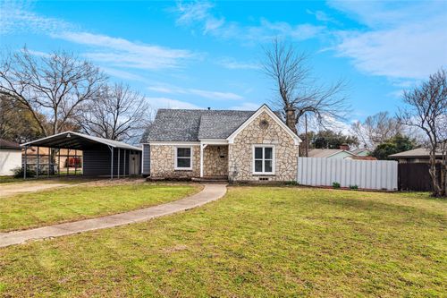 902 W Pleasant Run Rd, Lancaster, TX, 75146-1448 | Card Image
