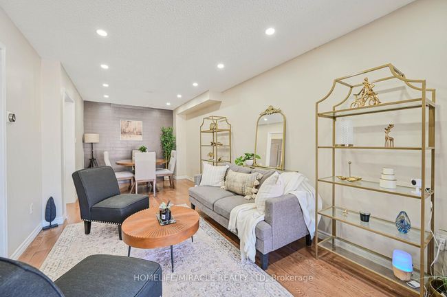 22 Cranberry Cres, House other with 5 bedrooms, 4 bathrooms and 5 parking in Brampton ON | Image 10