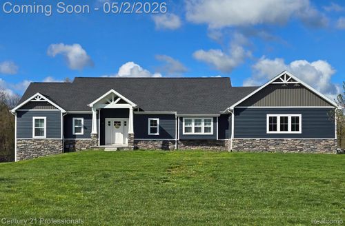 4914 Toratola Ln, Howell, MI, 48843-7977 | Card Image