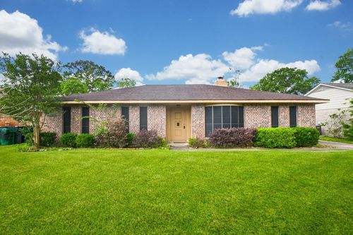 16730 Townes Road, Friendswood, TX, 77546 | Card Image