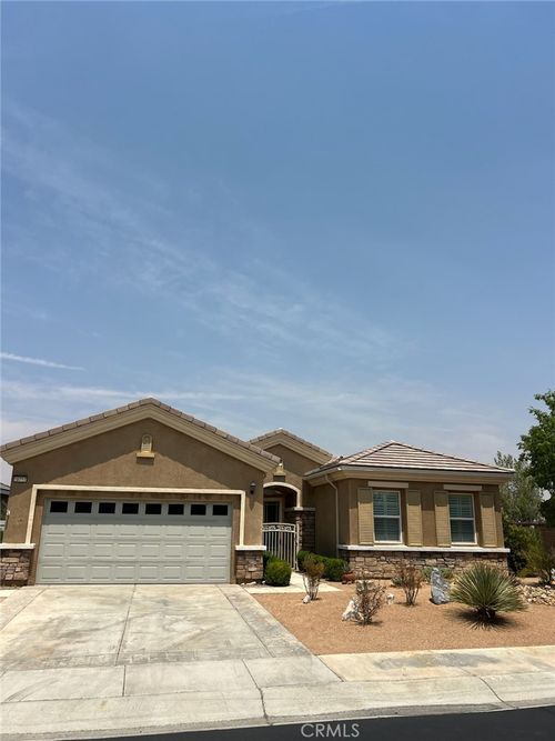 10767 Katepwa St, Apple Valley, CA, 92308 | Card Image