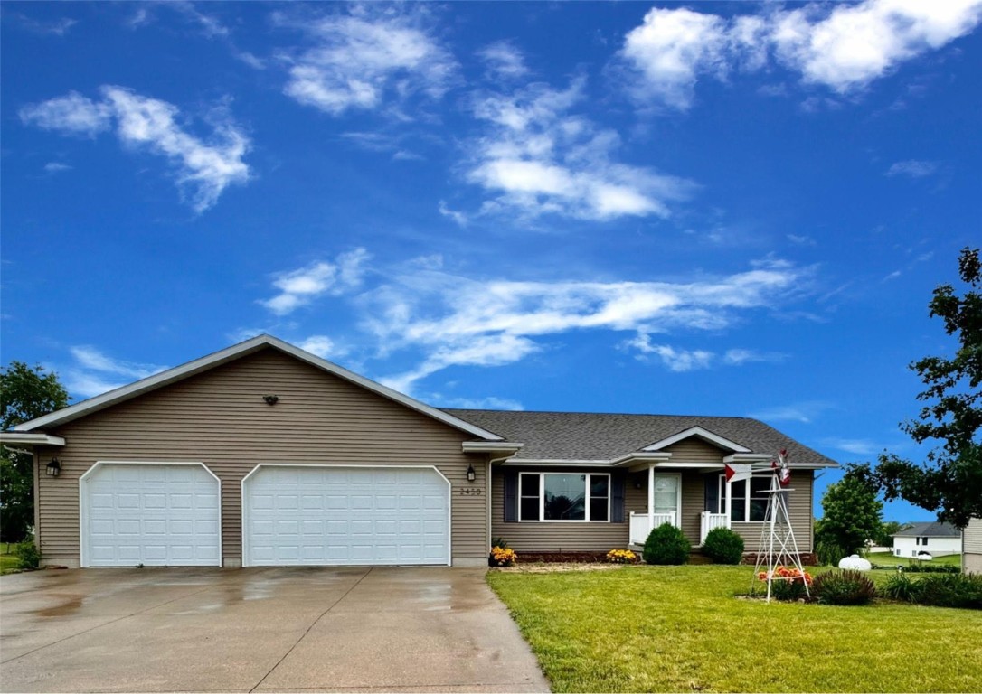 Taylor Ave, Urbana, IA 52345
