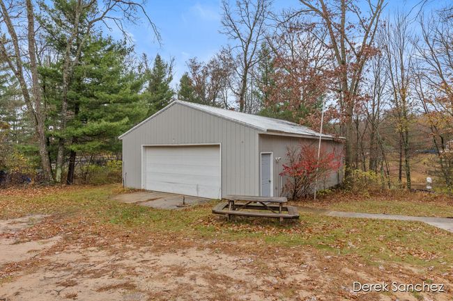 1872 Shane Dr, House other with 3 bedrooms, 2 bathrooms and null parking in Bitely MI | Image 23