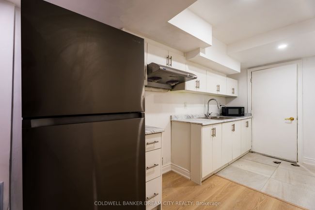 32 Charger Lane, House other with 8 bedrooms, 4 bathrooms and 2 parking in Brampton ON | Image 43