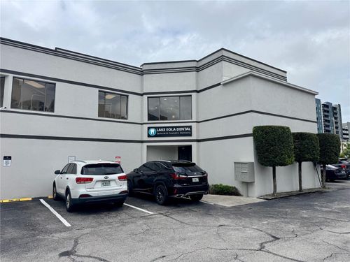 338 N Magnolia Ave, Orlando, FL, 32801-1656 | Card Image