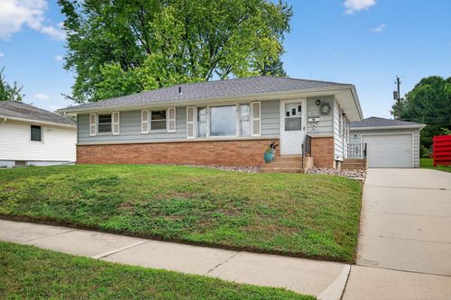 2530 12th Ave Nw, Rochester, MN, 55901-7728 | Card Image